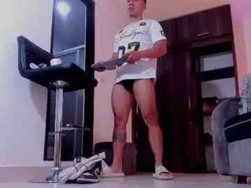 Chaturbate Live Porn of bastian_franco01
