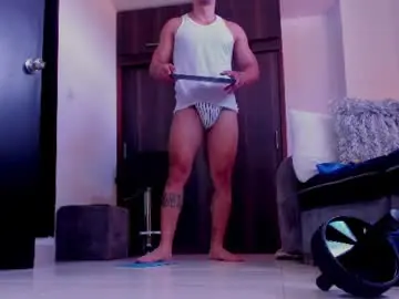 Chaturbate Best live sex cam show of bastian_franco01