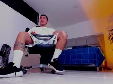 Chaturbate Free Live Porn of bastian_franco01