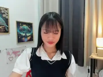 Chaturbate Watch Live Sex Cams of callmeprettylj