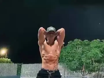 Chaturbate Adult Video Chat of chris_angel01