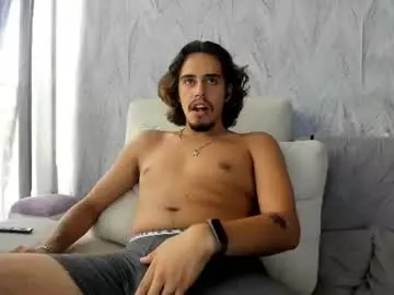Chaturbate Adult Video Chat of edward_51