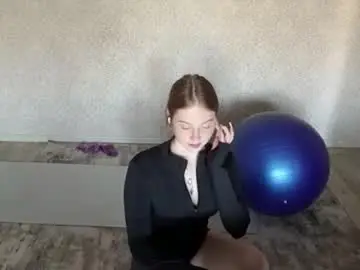 Chaturbate Live Sex Cam of glynisgener