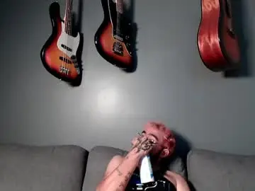Chaturbate Best live sex cam show of naivetwinkuseme