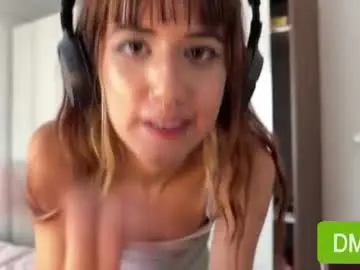 Chaturbate Free Live Porn of yettahagins
