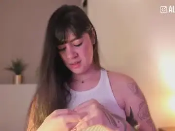 Chaturbate Live Sex Cam of ally_addams