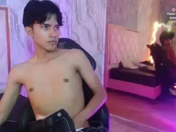 Chaturbate Sex Chat of chos_tay