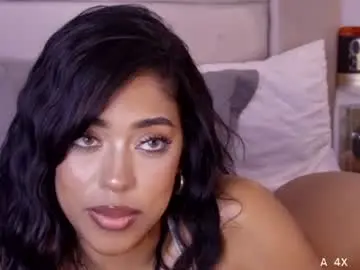 Chaturbate Watch Live Sex Cams of mami_natacha19x
