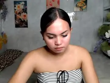 Chaturbate Free Live Porn of urasian_kat