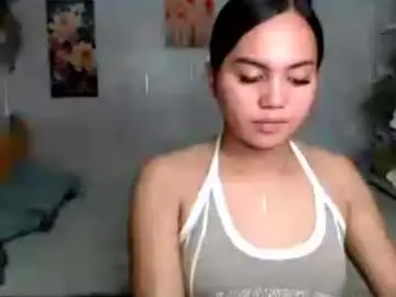 Chaturbate Live Sex Cam of urasian_kat