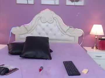 Chaturbate Free Porn Cam of yayaqueen