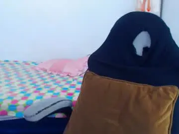 Chaturbate Live Sex Cam of angie_dreamgirl
