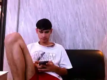 Chaturbate Best live sex cam show of kevinbrooks_