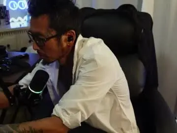 Chaturbate Adult Video Chat of mr_kim69