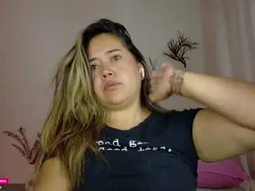 Chaturbate Best live sex cam show of urdreamgiirl