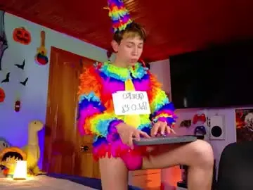 Chaturbate Live Sex Cam of chris_blake_