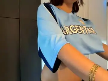 Chaturbate Live Sex Cam of lilbeccaxo