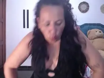 Chaturbate Watch Live Sex Cams of yazmin_mature