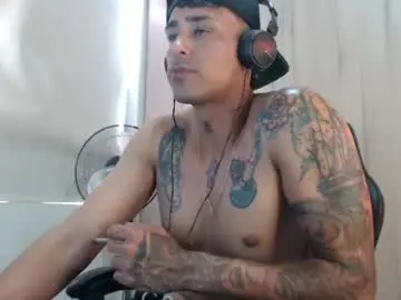 Chaturbate Live Sex Cam of felilope23