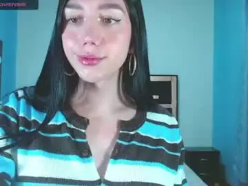 Chaturbate Live Sex Cam of karla_zambrano