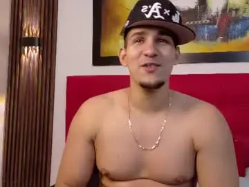 Chaturbate Watch Live Sex Cams of massimo_11