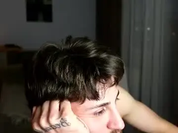 Chaturbate Nude Webcam of oliver_baker
