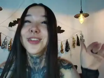 Chaturbate Sex Chat of alien_eyes09