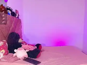 Chaturbate Live Sex Cam of ely_w1