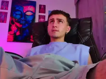 Chaturbate Live Porn of dimitri_bilak_