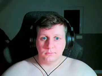 Chaturbate Live Sex Cam of frenchfrieswithmayo