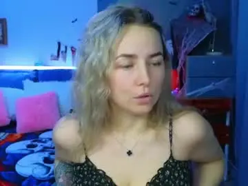 Chaturbate Watch Live Sex Cams of mira_mermayd