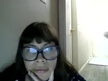 Chaturbate Live Sex Cam of petitedoll30