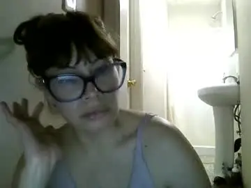 Chaturbate Adult Video Chat of petitedoll30