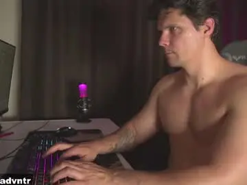 Chaturbate Watch Live Sex Cams of rus_adventure