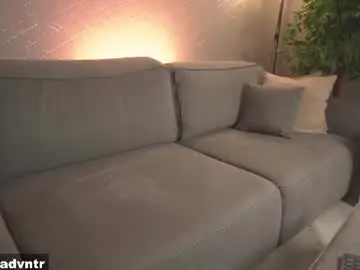 Chaturbate Live Sex of rus_adventure