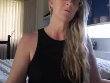 Chaturbate Best live sex cam show of total_aussie_milfs
