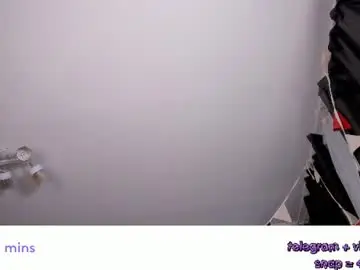 Chaturbate Live Sex of vivian_qwerty