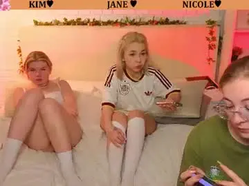 Chaturbate Nude Webcam of _ramune_