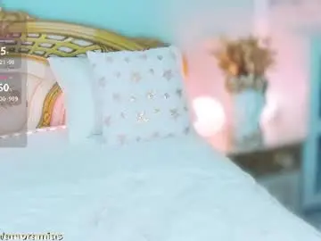 Chaturbate Best live sex cam show of amoramias