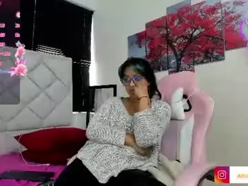 Chaturbate Live Sex Cam of azul_moon