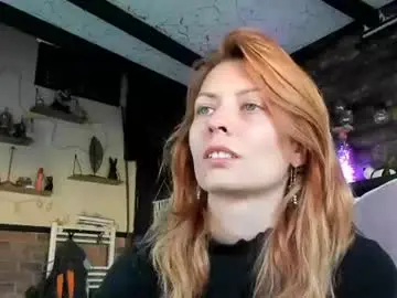 Chaturbate Watch Live Sex Cams of karoline121