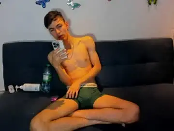 Chaturbate Private Sex Chat of skinny_candy18
