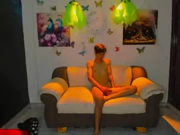 Chaturbate Nude Webcam of skinny_candy18