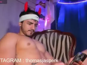 Chaturbate Live Sex Cam of thomas_k7