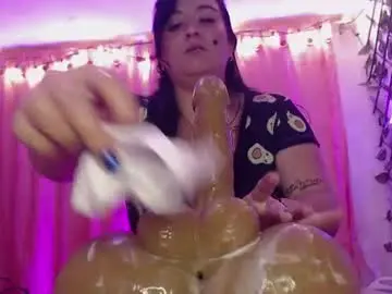 Chaturbate Free Live Porn of antonellahill_