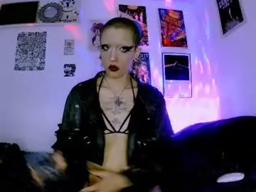 Chaturbate Live Sex of plutonbluemoon_999
