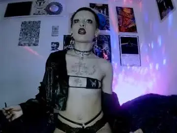 Chaturbate Nude Webcam of plutonbluemoon_999