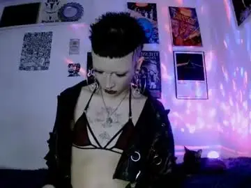 Chaturbate Live Sex of plutonbluemoon_999
