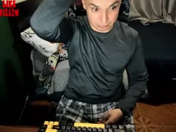 Chaturbate Best live sex cam show of david_2789
