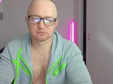 Chaturbate Watch Live Sex Cams of kevintyler69